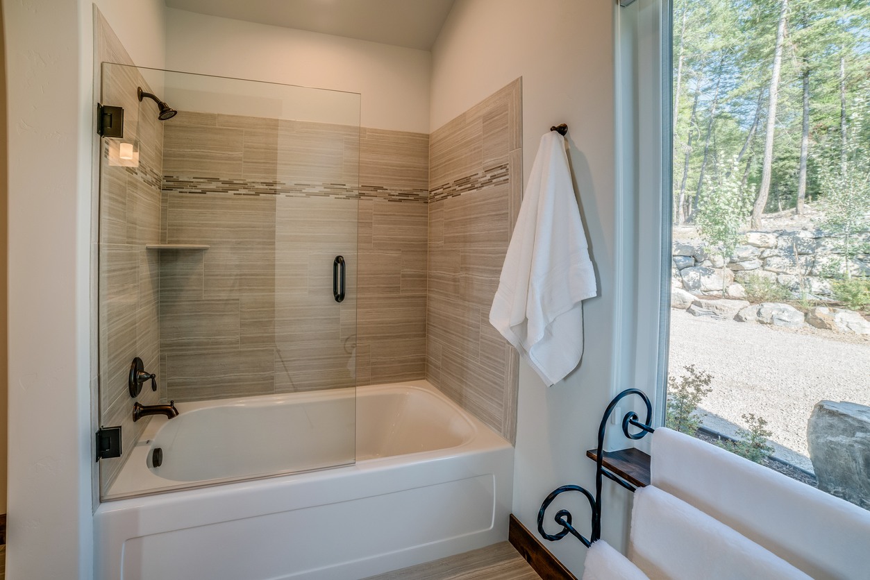 Shower & Tub Installation in Fairborn